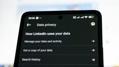 7 overlooked phone privacy settings that quietly reduce tracking on iOS and Android