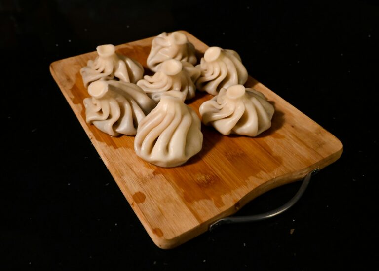 Georgian khinkali dumplings plate