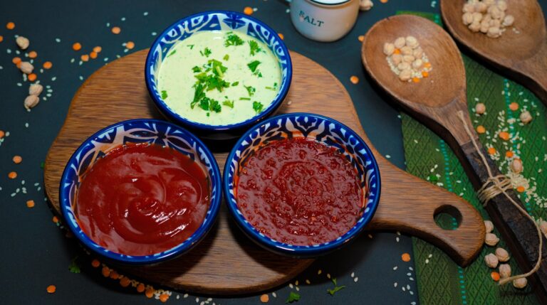 Small bowls aioli ketchup dipping sauces