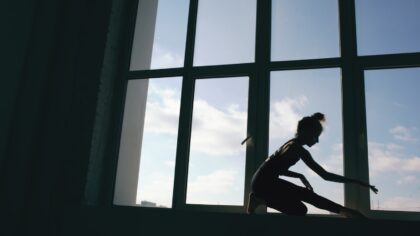 Gentle morning stretching routine to ease stiffness and support better posture