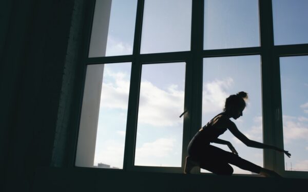 Gentle morning stretching routine to ease stiffness and support better posture