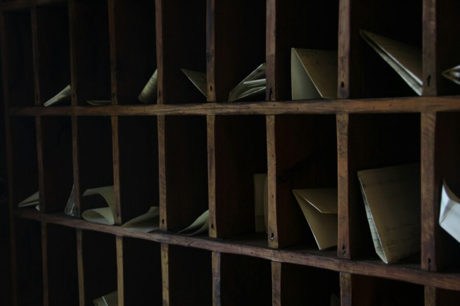 Home entry mail organizer tray folders