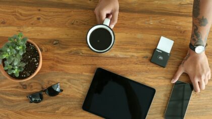 How to set healthier social media boundaries without quitting your feeds