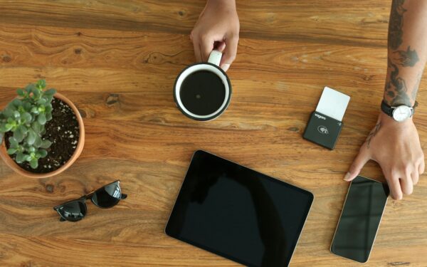 How to set healthier social media boundaries without quitting your feeds