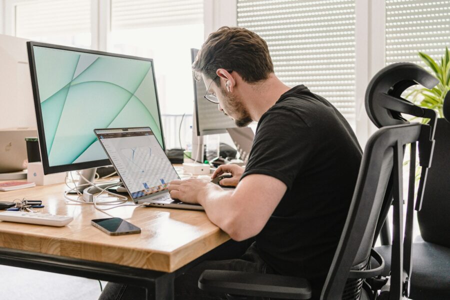 Office worker neck stretch desk computer