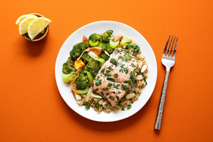 Balanced dinner plate vegetables whole grains lean protein