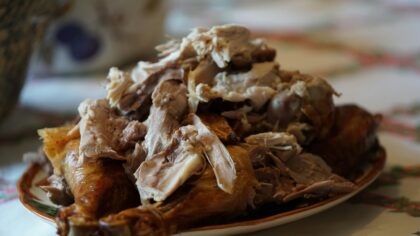 Slow cooker chicken comfort dishes that feel indulgent but stay lighter