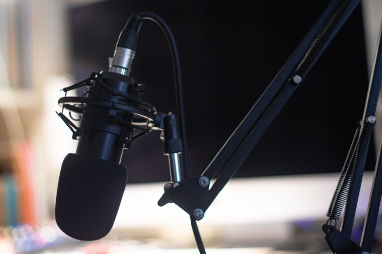 Podcast recording microphone