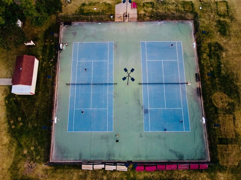 Public tennis court
