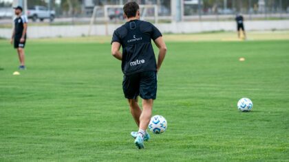 How smartwatches and sensors are quietly reshaping modern football