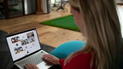 How to choose the right collaboration apps for remote and hybrid teams