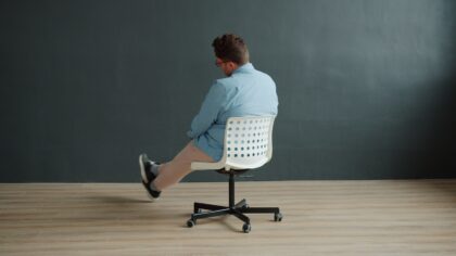 How to keep your legs and veins healthy when you sit or stand for long hours