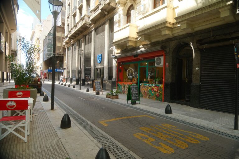 City street cafe