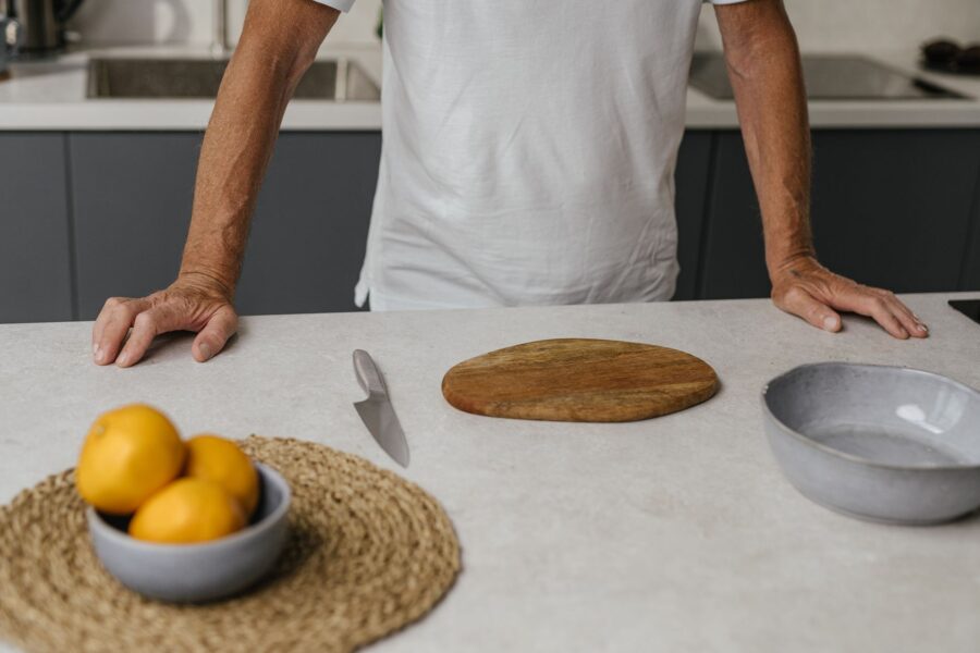 Spices lemons cutting