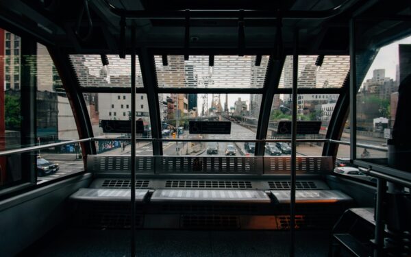 How to use trams, metros and buses in unfamiliar cities without stress