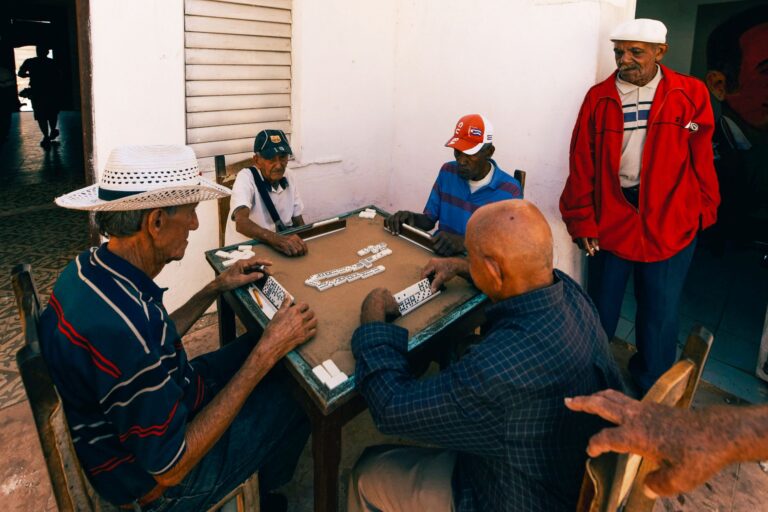 Street domino game