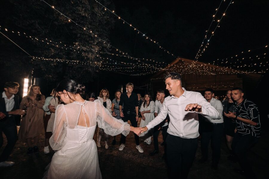 Wedding reception dance