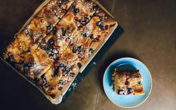 Low-sugar baking at home: practical swaps for treats with less sugar