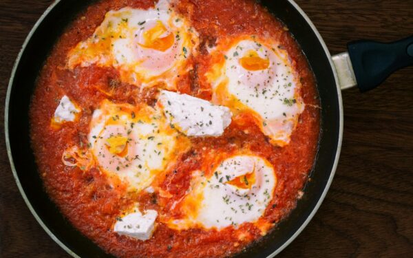 Simple egg suppers: fast, protein-rich dishes for busy nights