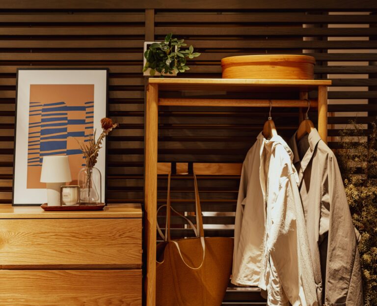 Organized entryway coat