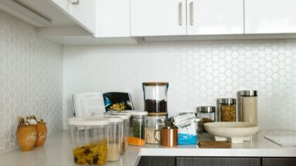 Simple freezer habits that cut food waste and save time on busy weeks