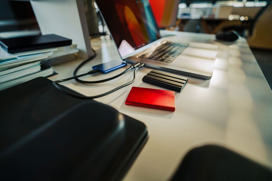 Laptop external hard