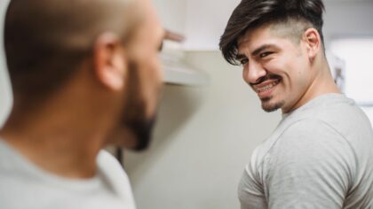 The five‑minute conversation habit that quietly strengthens every relationship