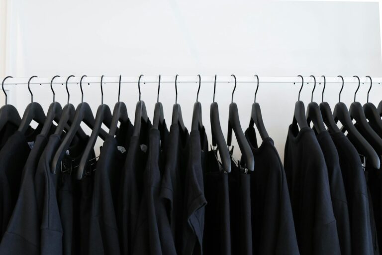Organized wardrobe rail