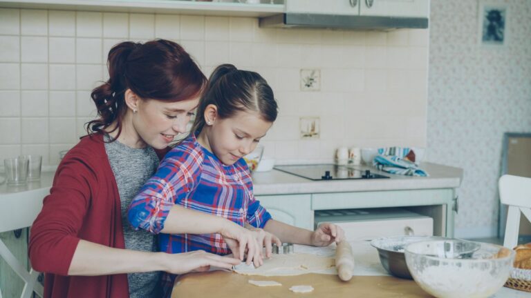Parent child baking