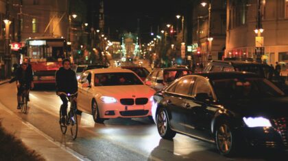 Cycling for urban commuters: how to ride smarter, safer and with less stress