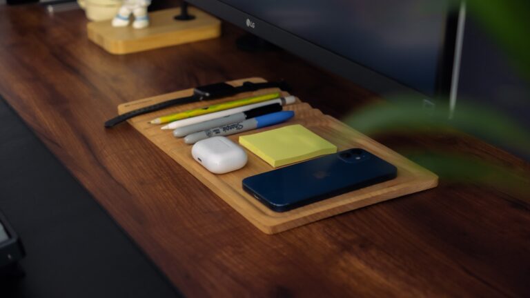 Office desk healthy