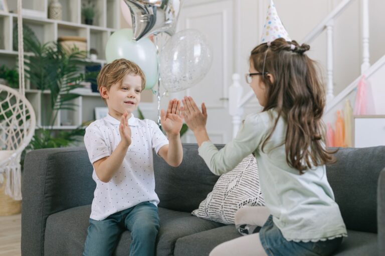 Indoor family balloon