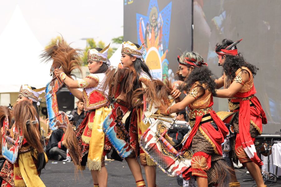 Folk dance festival