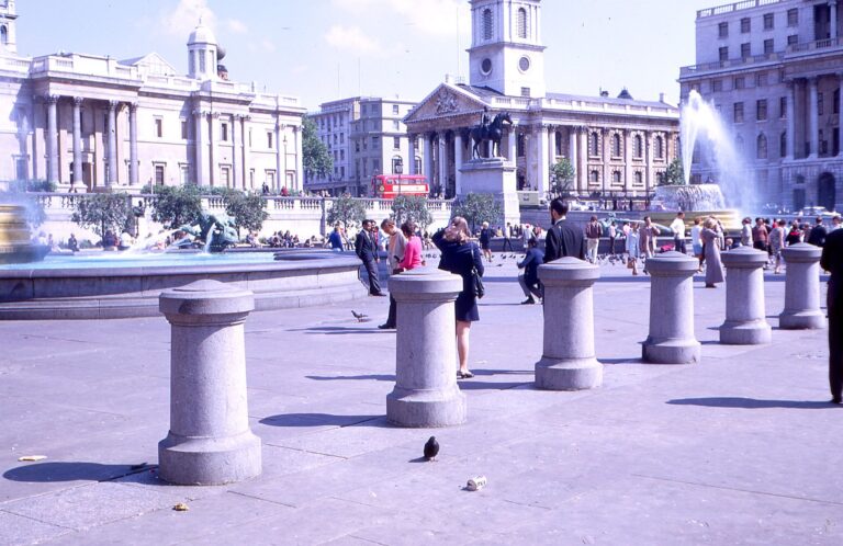 Public square people