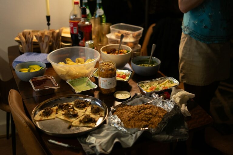 Neighborhood food swap