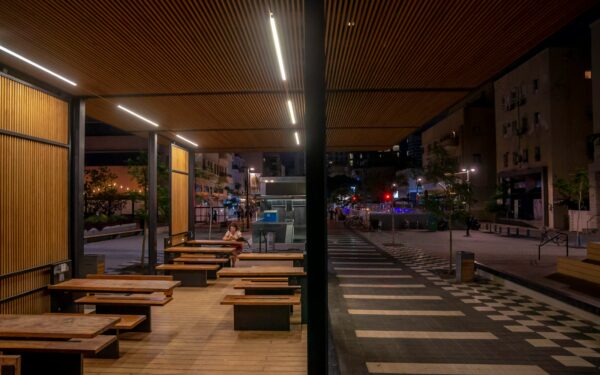 How night-time libraries are creating a new rhythm for urban culture