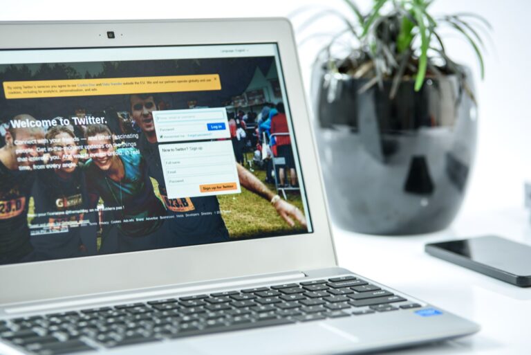 Smartphone laptop biometric