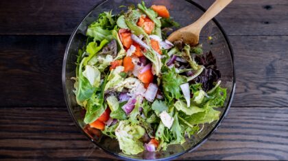How to make simple homemade salad dressings that taste like a restaurant
