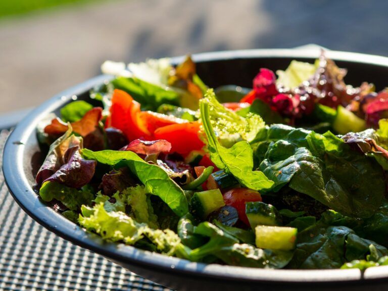 Mixed green salad