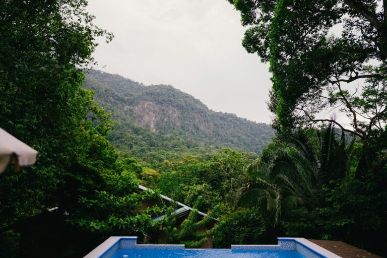 Outdoor infinity pool