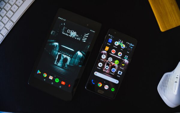 How to set up a distraction‑light phone that still does what you need