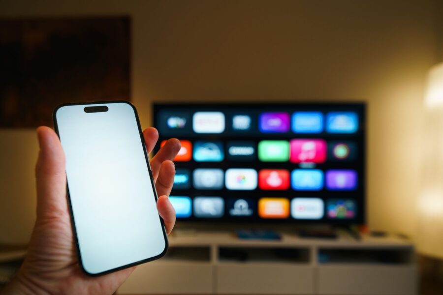 Smartphone screen subscriptions