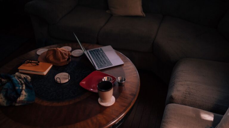 Kitchen table laptop