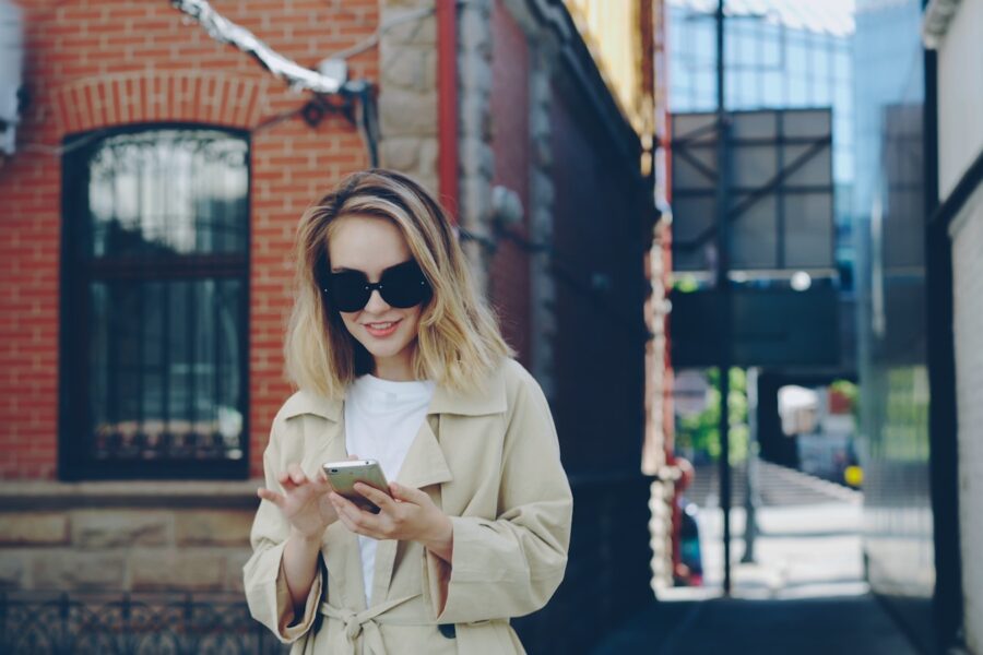 Traveler using smartphone