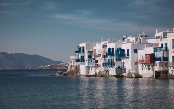 Island hopping in the Cyclades: a 7-day itinerary beyond the usual routes