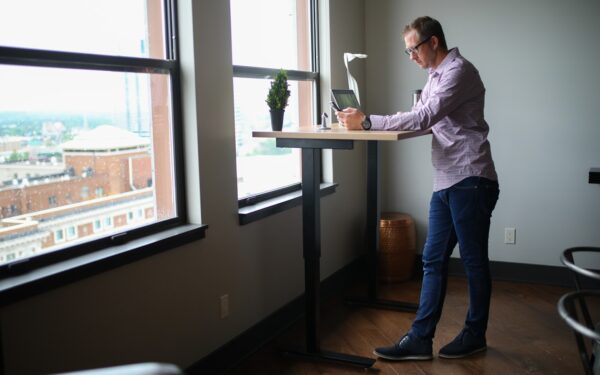Light movement breaks: how short activity bursts support health during long sitting