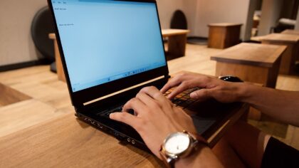 Simple email templates that save time and reduce confusion at work