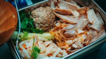 Simple lunch packing strategies that save money and cut weekday stress
