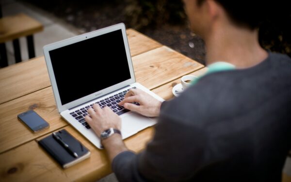 Simple ways to sharpen focus in a distracted world