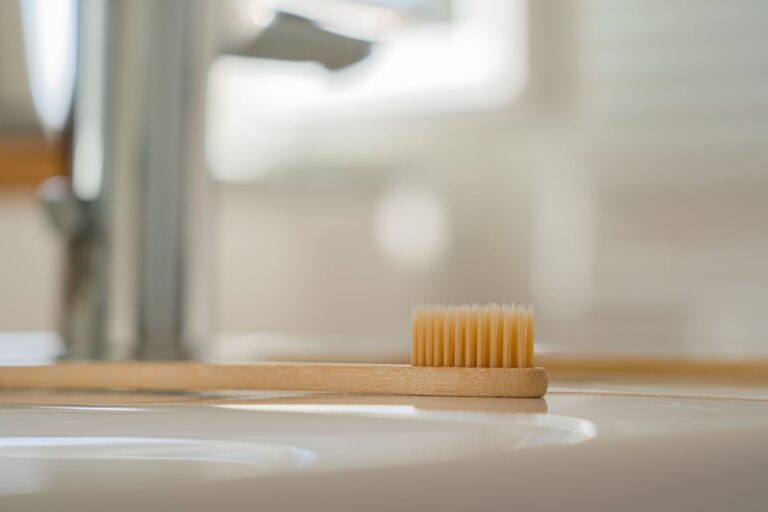 Minimalist bathroom sink